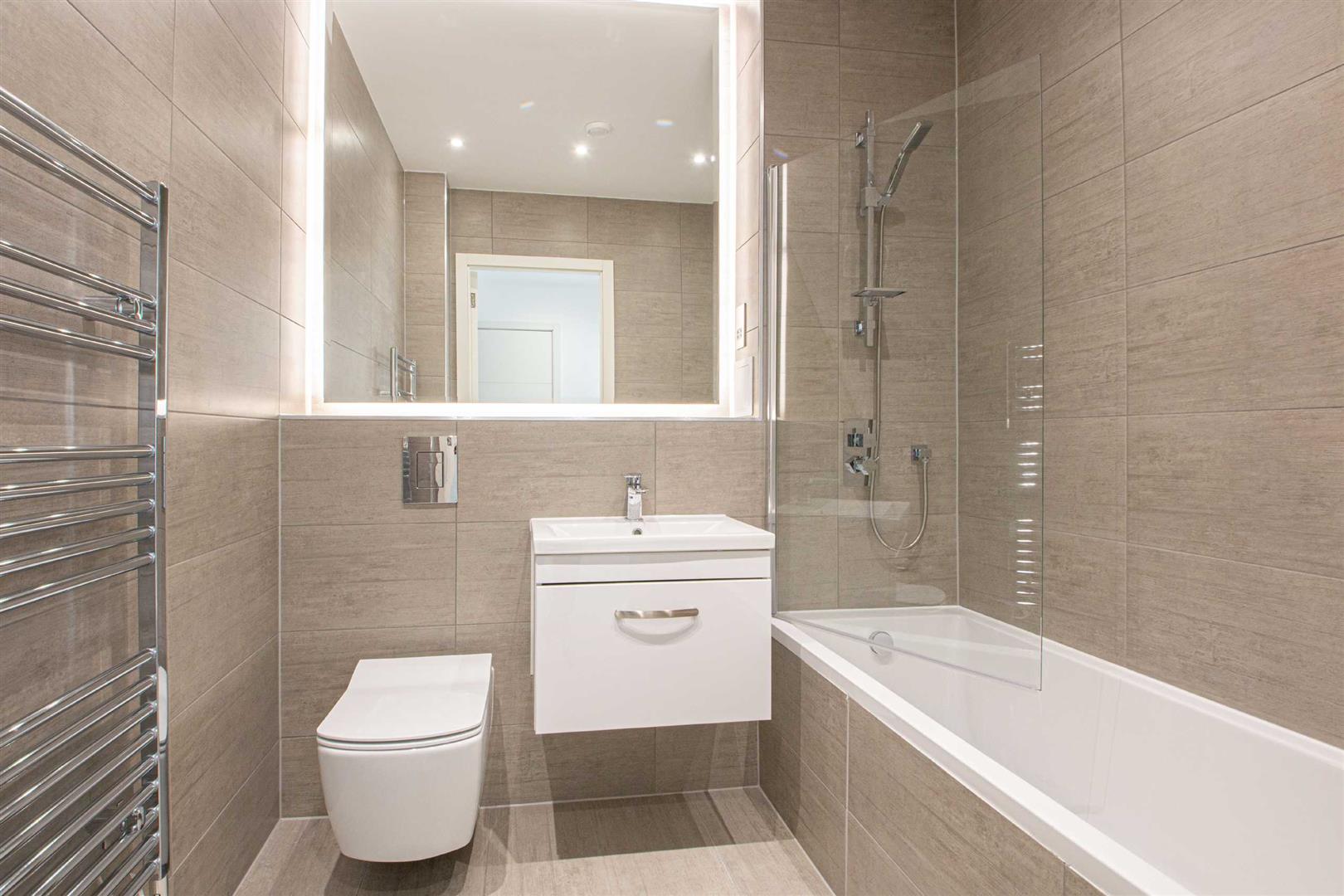 2 Foxhunter Drive, Linford Wood, Milton Keynes